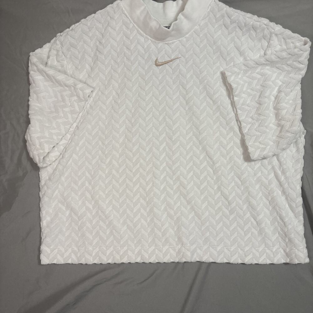 Nike Modern Everyday Sportswear All Over Jacquard Boxy Top Women’s XS DQ6788